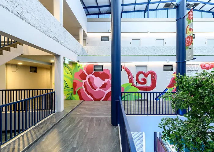 Wanglang Hostel *